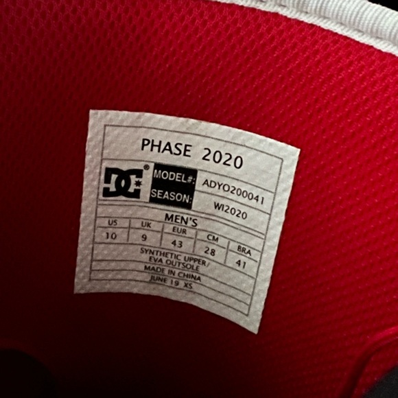 Snowboarding boots - Picture 2 of 3